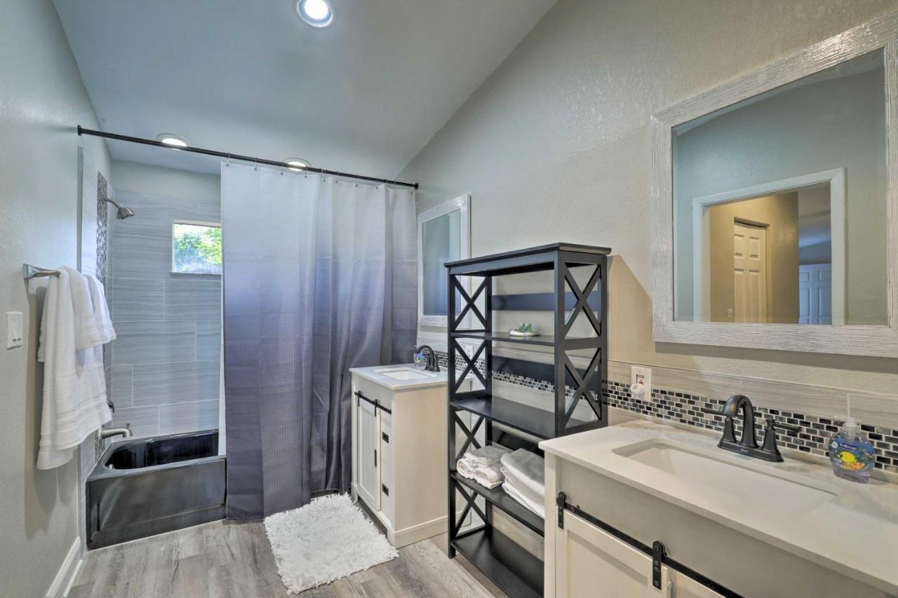 Near Beaches And Dining Palm Harbor Gem With Pool Luaran gambar